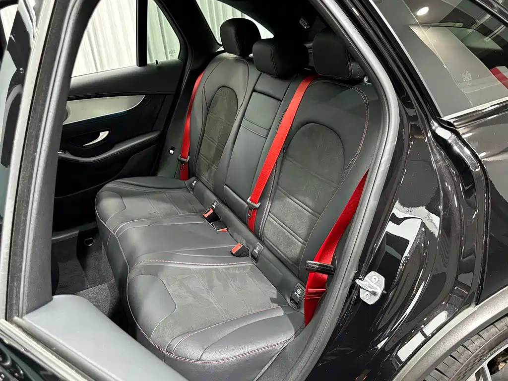 Mercedes-Benz GLC AMG — фото 15