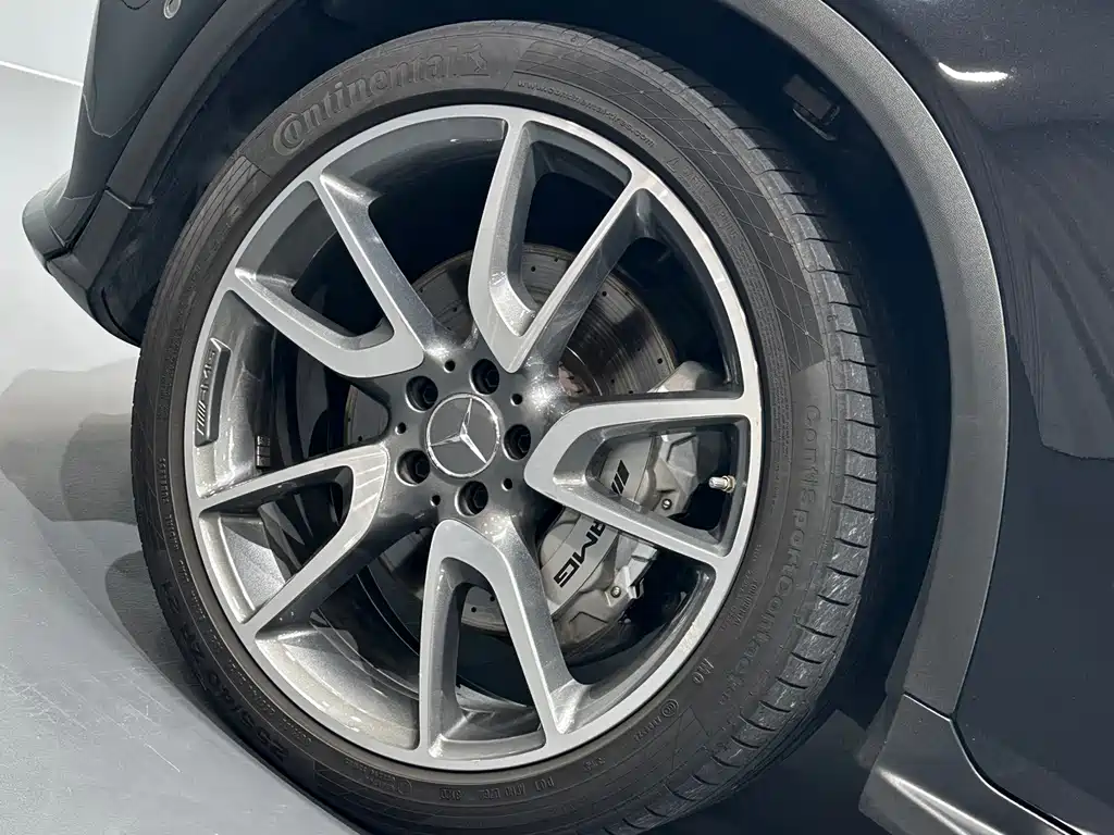 Mercedes-Benz GLC AMG — фото 7