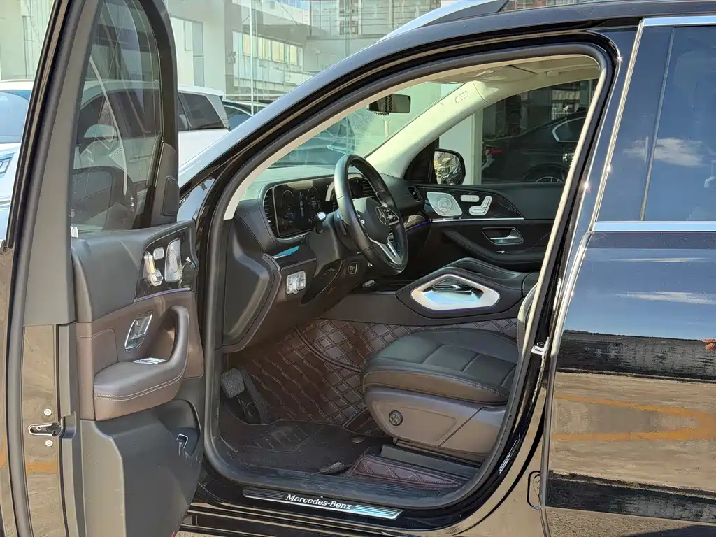 Mercedes-Benz GLE (Import) — фото 4
