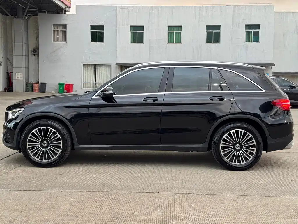 Mercedes-Benz GLC — фото 20