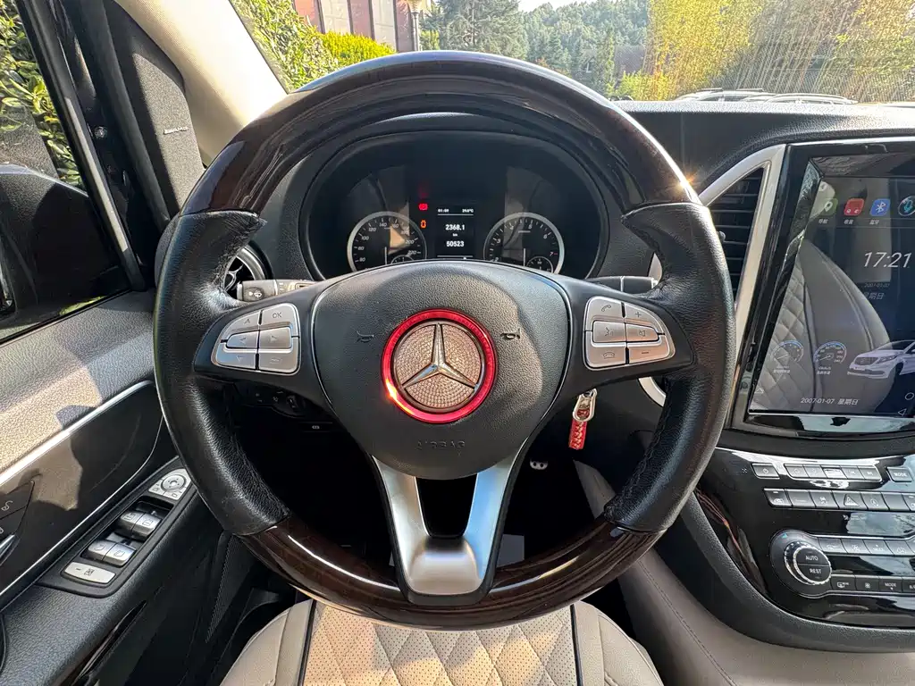 Mercedes-Benz Vito — фото 17