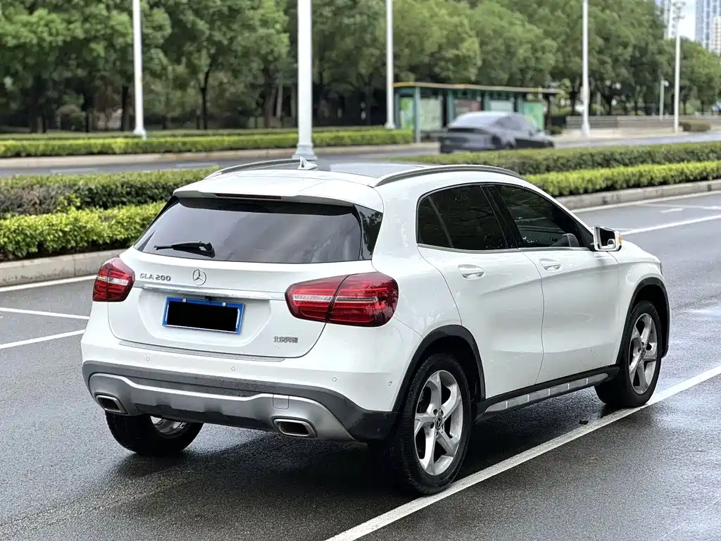 Mercedes-Benz GLA — фото 3