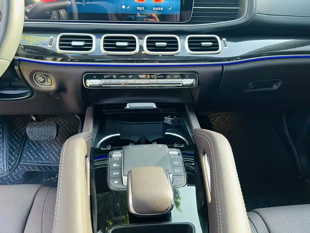 Mercedes-Benz GLE (Import) — фото 17