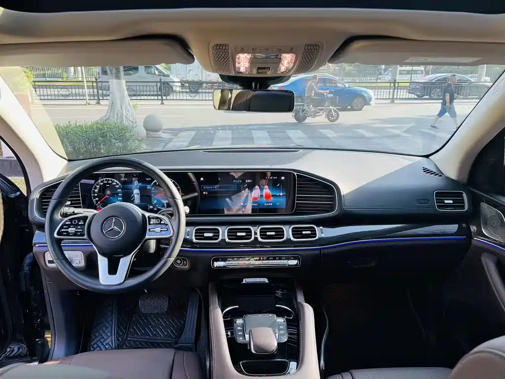 Mercedes-Benz GLE (Import) — фото 18
