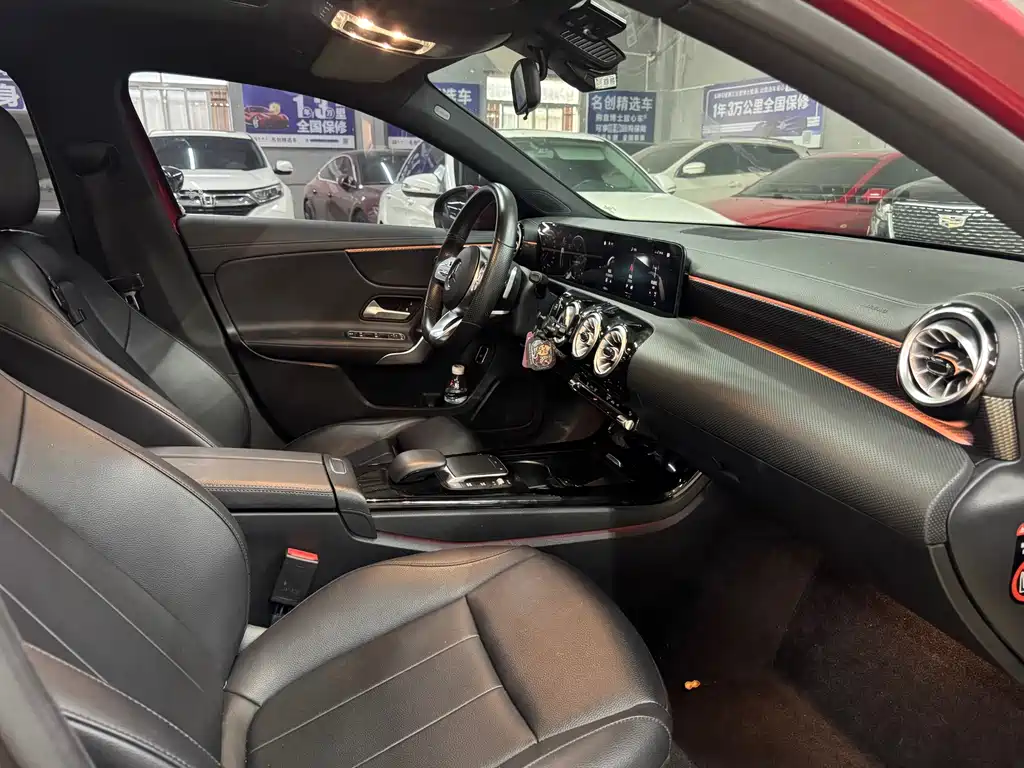 Mercedes-Benz A-Class — фото 13