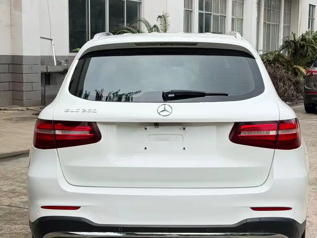 Mercedes-Benz GLC — фото 7