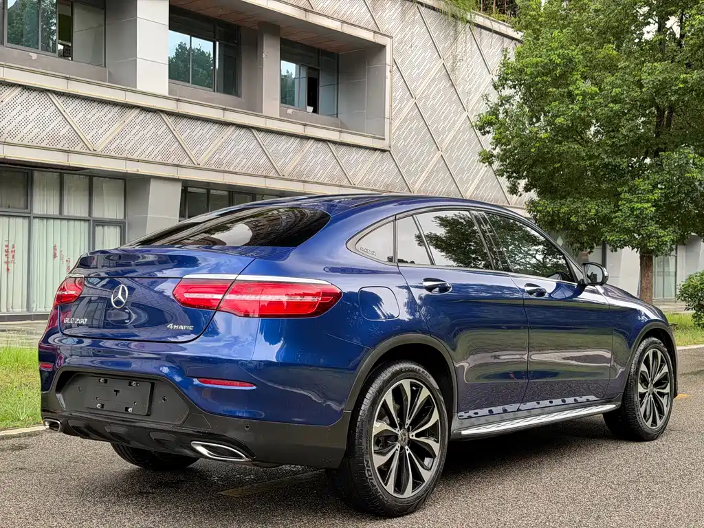 Mercedes-Benz GLC Coupe — фото 6
