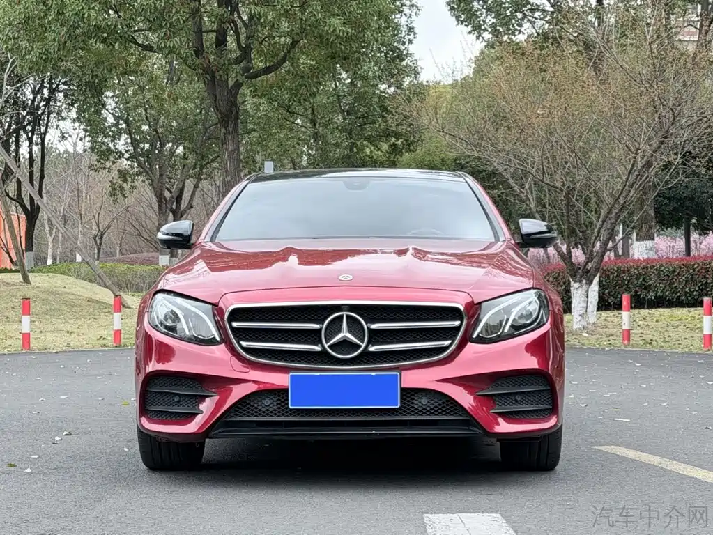 Mercedes-Benz E-Class (Import) — фото 2
