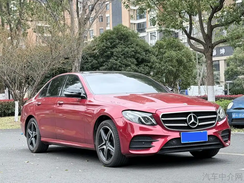 Mercedes-Benz E-Class (Import) — фото 3