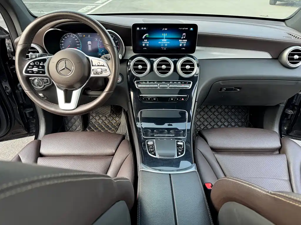 Mercedes-Benz GLC — фото 11