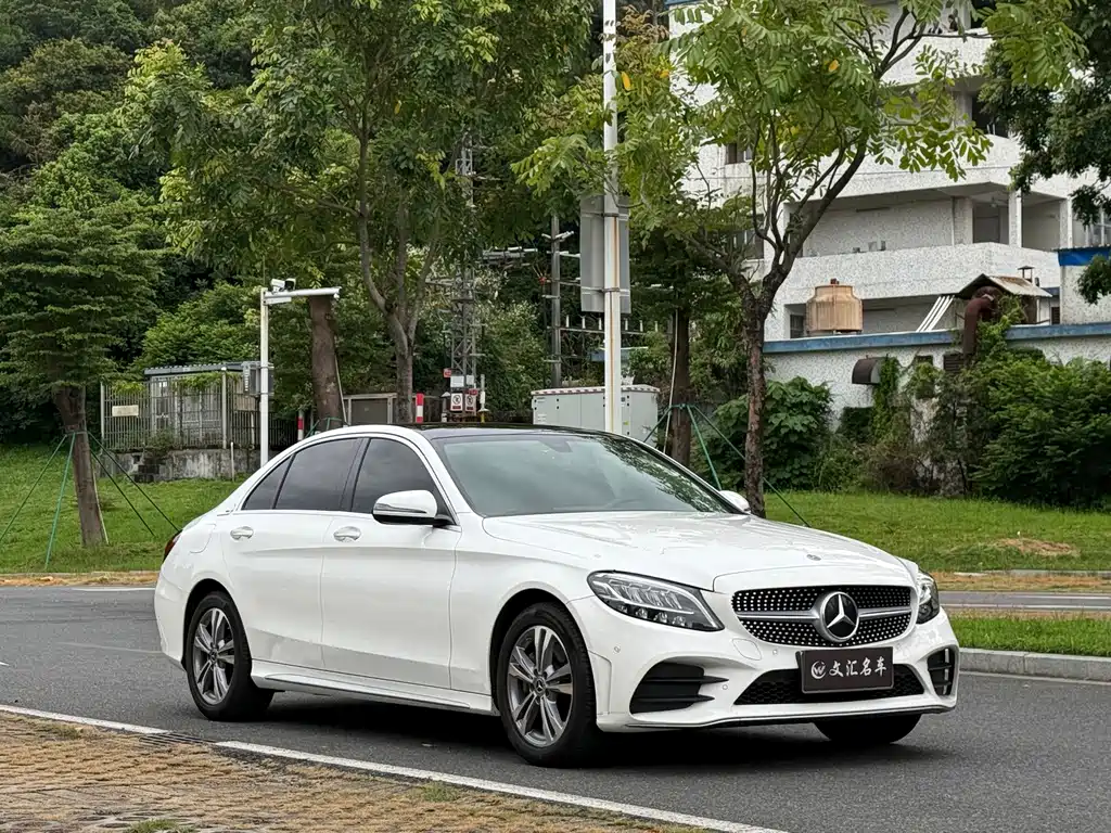 Mercedes-Benz C-Class — фото 4