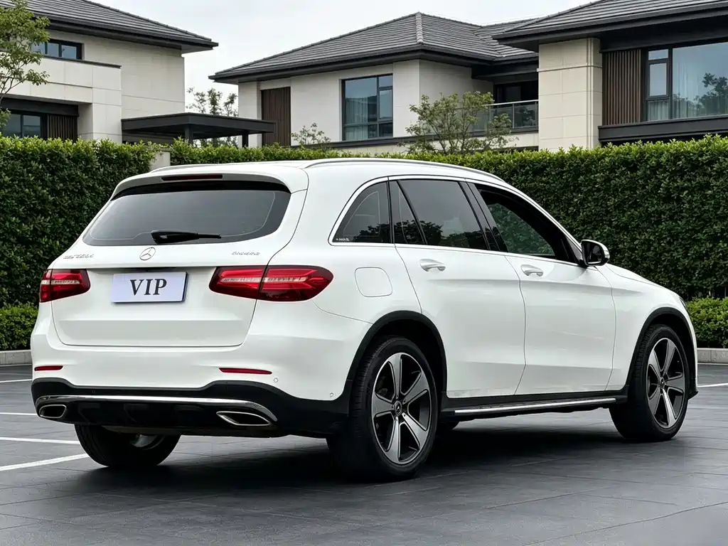 Mercedes-Benz GLC — фото 9