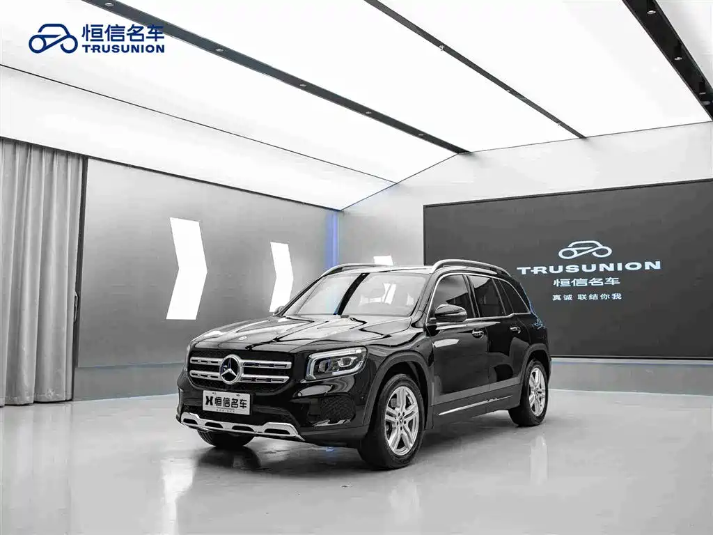 Mercedes-Benz GLB — фото 3