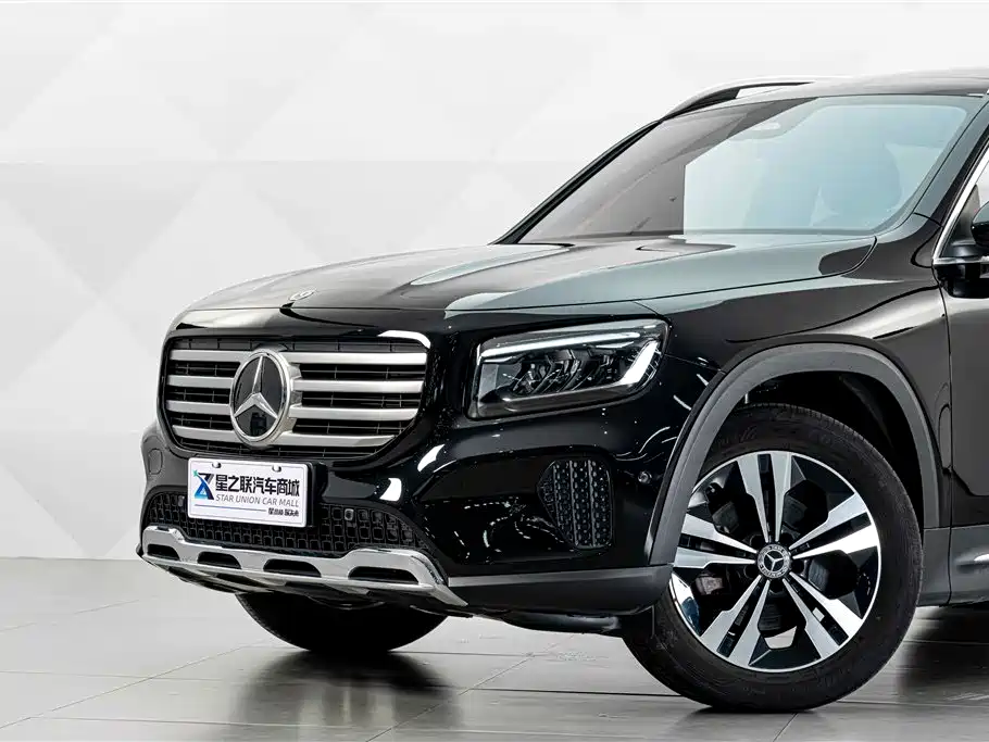 Mercedes-Benz GLB — фото 3