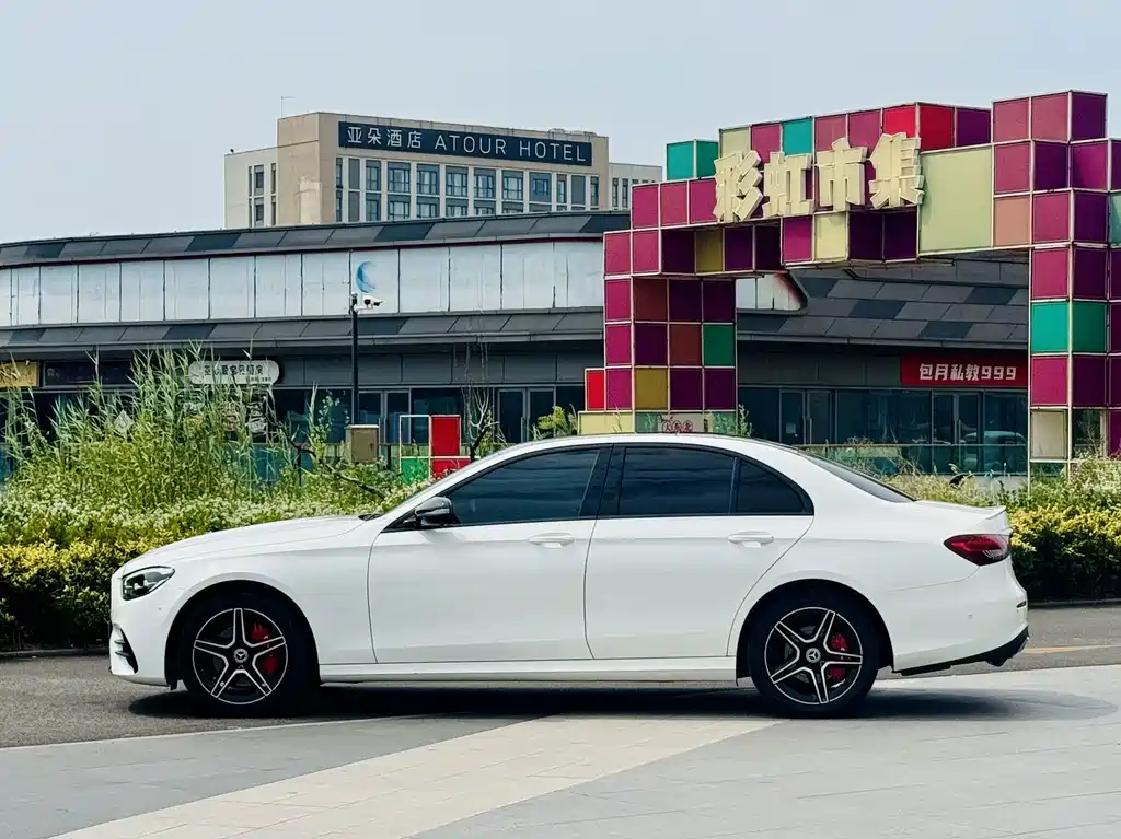 Mercedes-Benz E-Class (Import) — фото 5