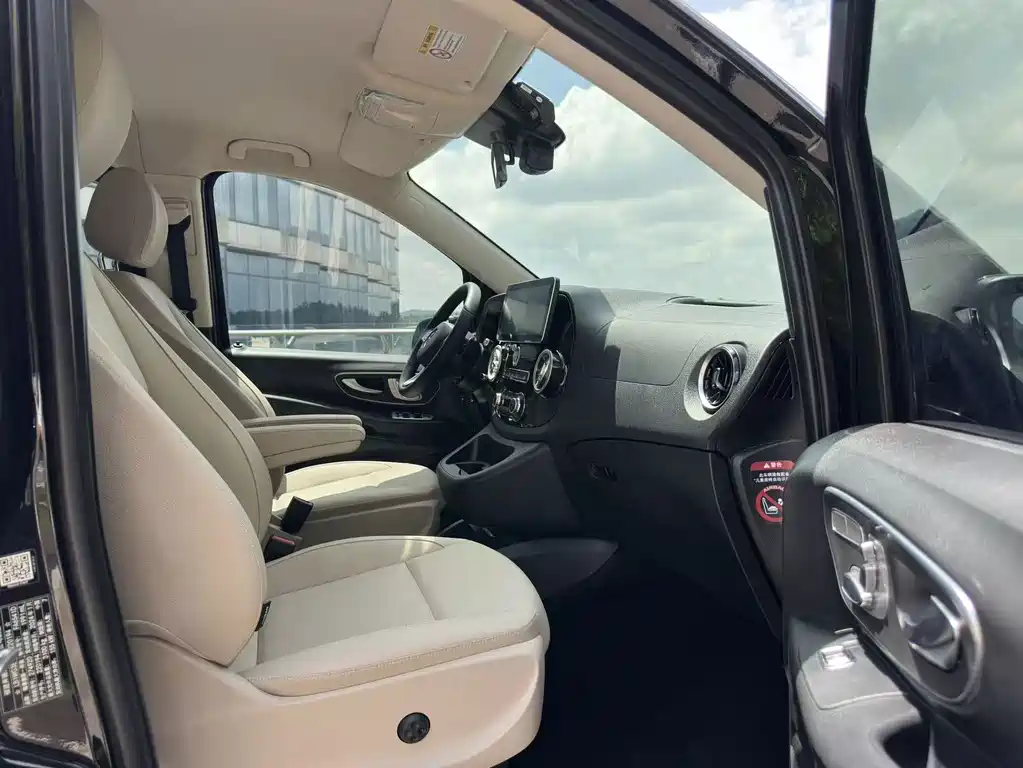Mercedes-Benz Vito — фото 11