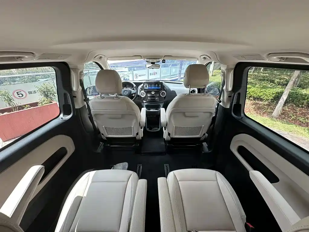 Mercedes-Benz Vito — фото 21