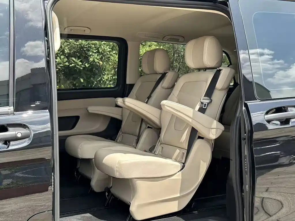 Mercedes-Benz Vito — фото 10