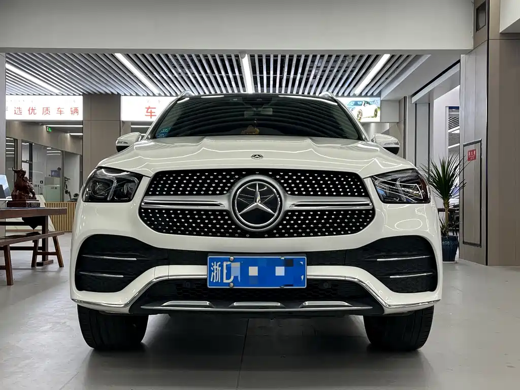 Mercedes-Benz GLE (Import) — фото 2