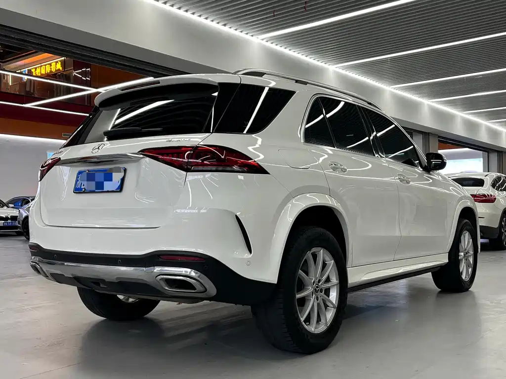 Mercedes-Benz GLE (Import) — фото 13
