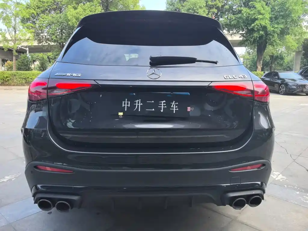 Mercedes-Benz GLC AMG — фото 6