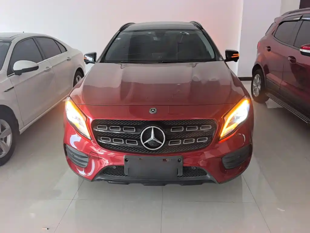 Mercedes-Benz GLA — фото 3