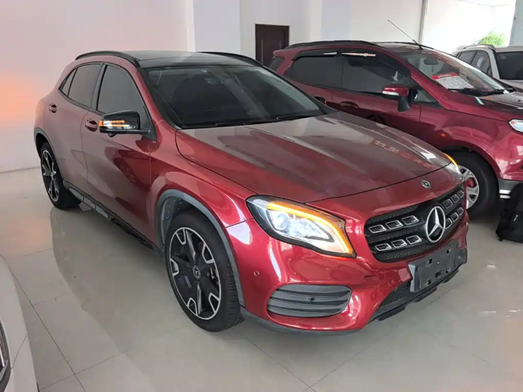 Mercedes-Benz GLA — фото 4