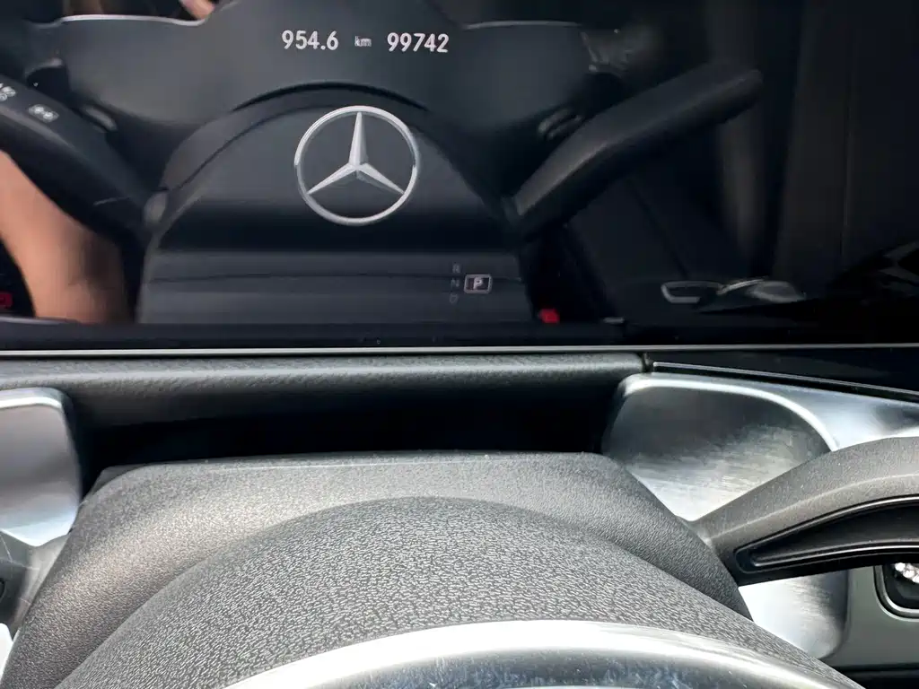 Mercedes-Benz GLB — фото 18