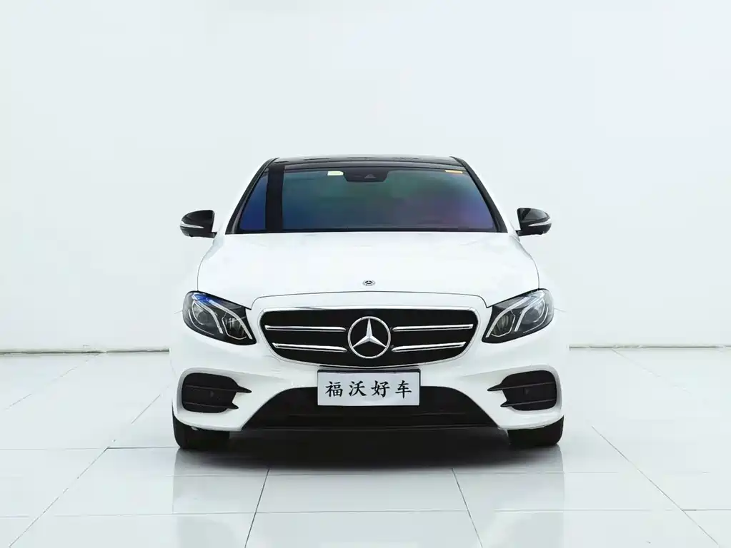 Mercedes-Benz E-Class — фото 2
