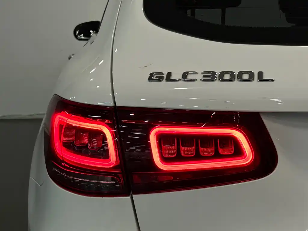 Mercedes-Benz GLC — фото 25