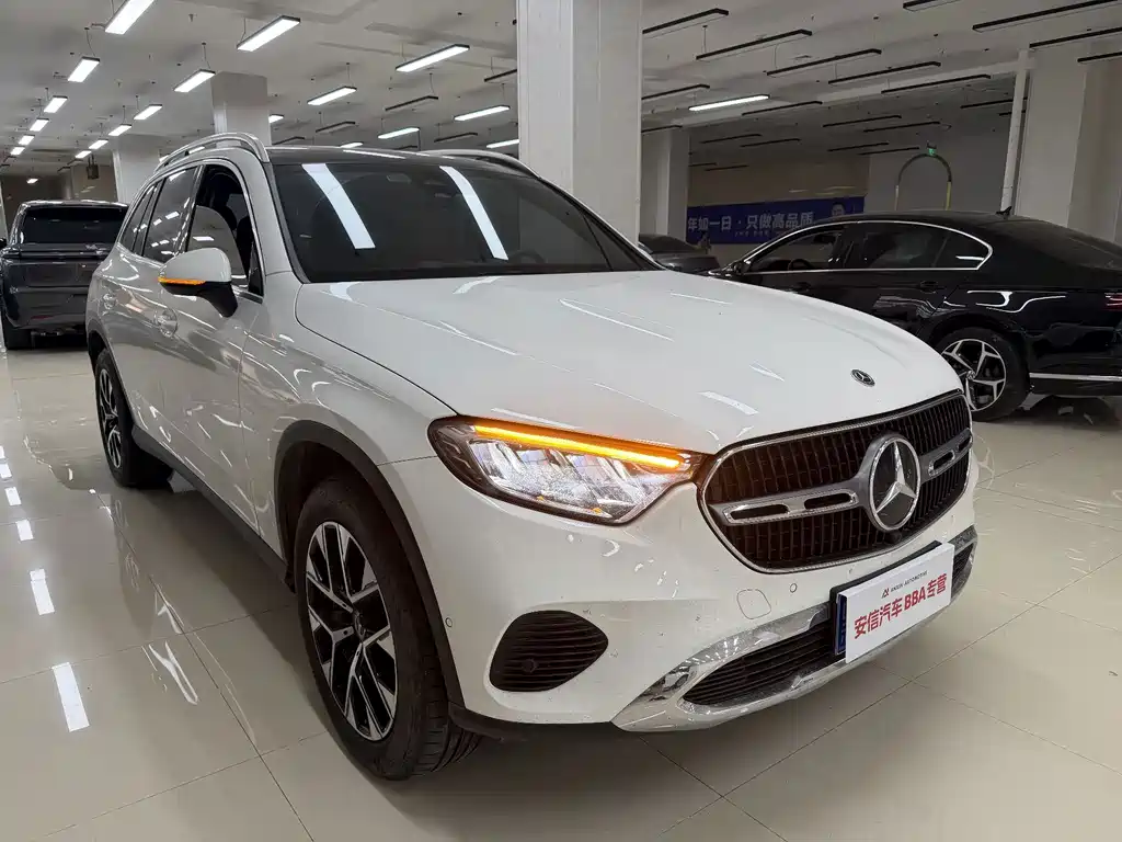Mercedes-Benz GLC — фото 3