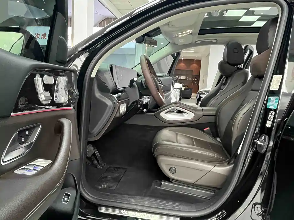 Mercedes-Benz GLE (Import) — фото 4