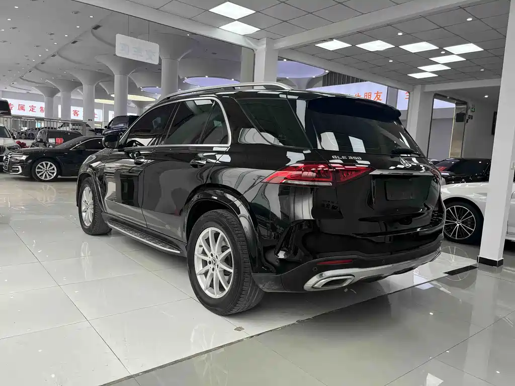Mercedes-Benz GLE (Import) — фото 7