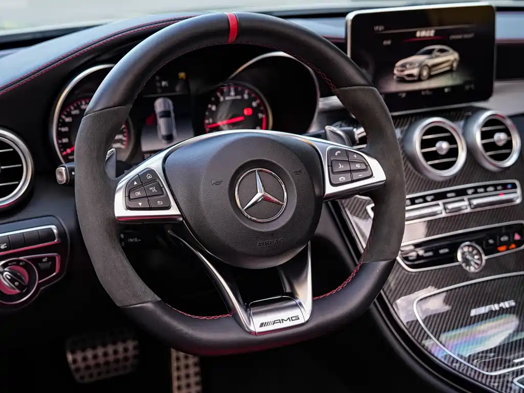 Mercedes-Benz C-Class AMG — фото 11