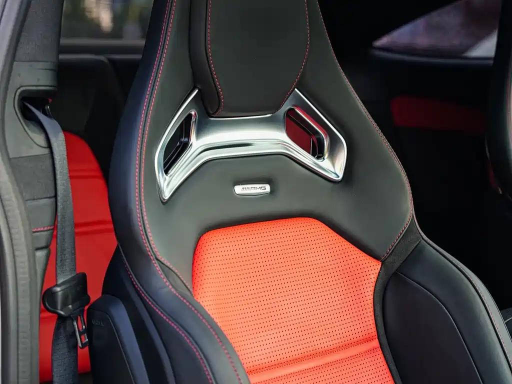 Mercedes-Benz C-Class AMG — фото 19