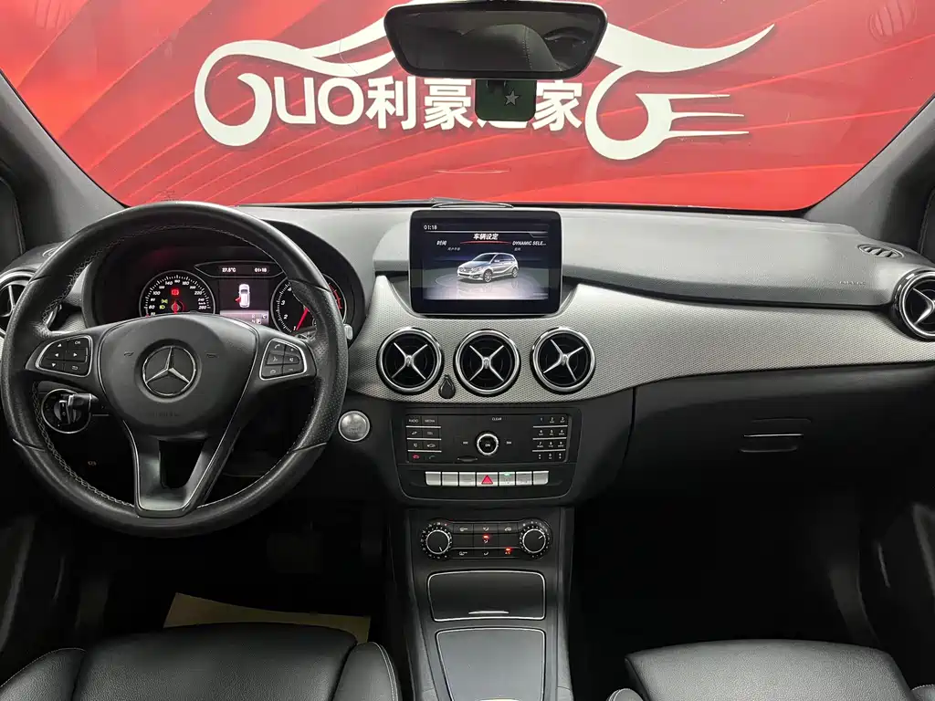 Mercedes-Benz B-Class — фото 14