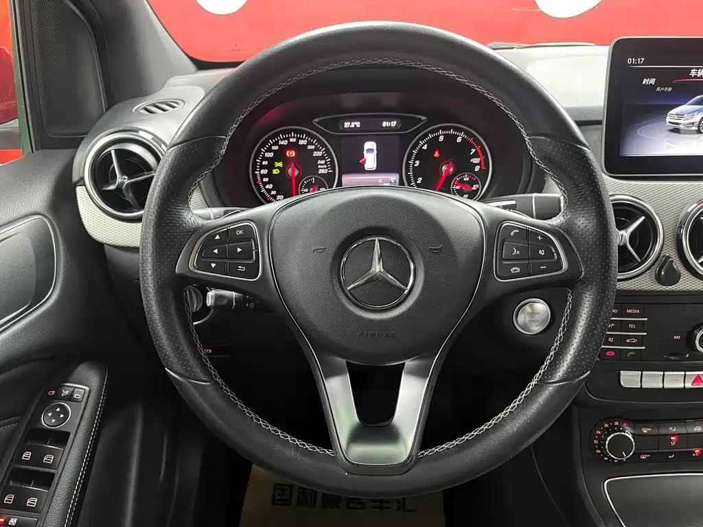 Mercedes-Benz B-Class — фото 10
