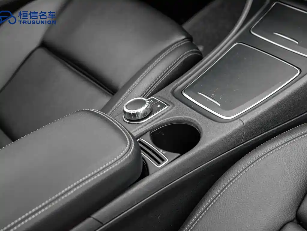 Mercedes-Benz CLA (Import) — фото 17