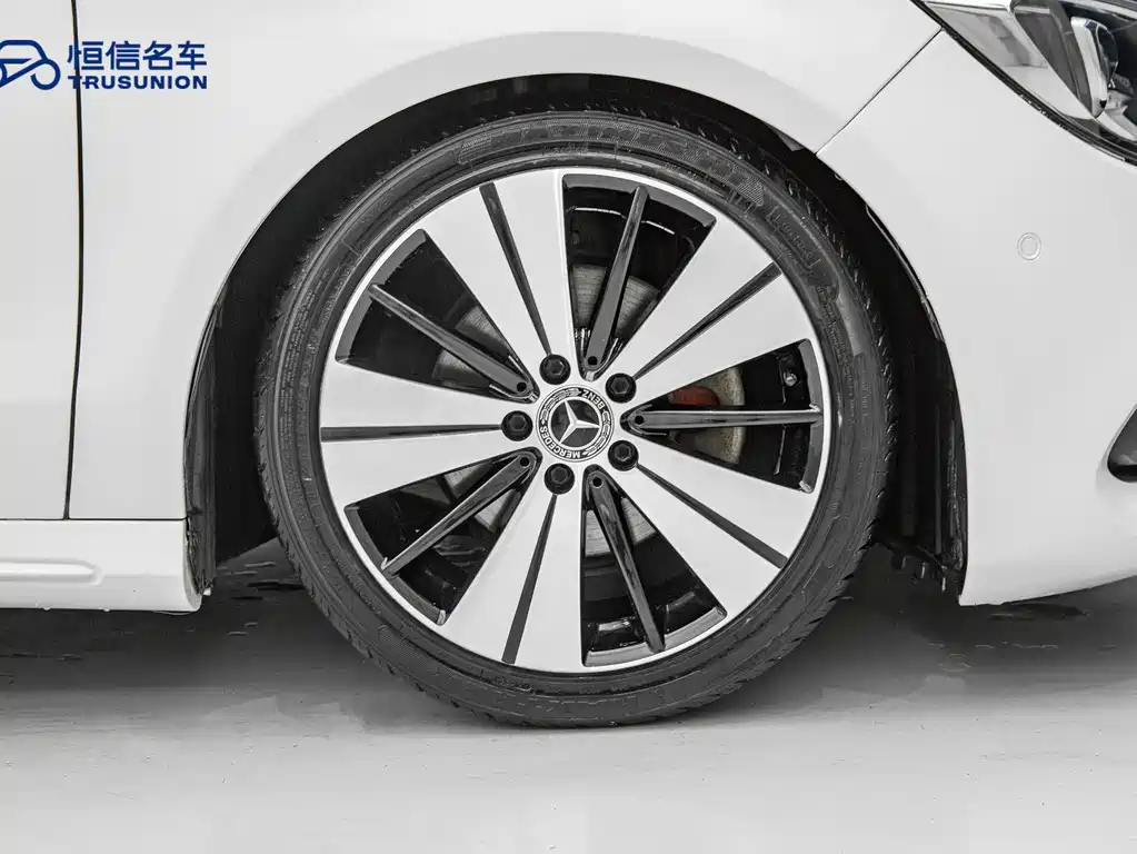 Mercedes-Benz CLA (Import) — фото 21