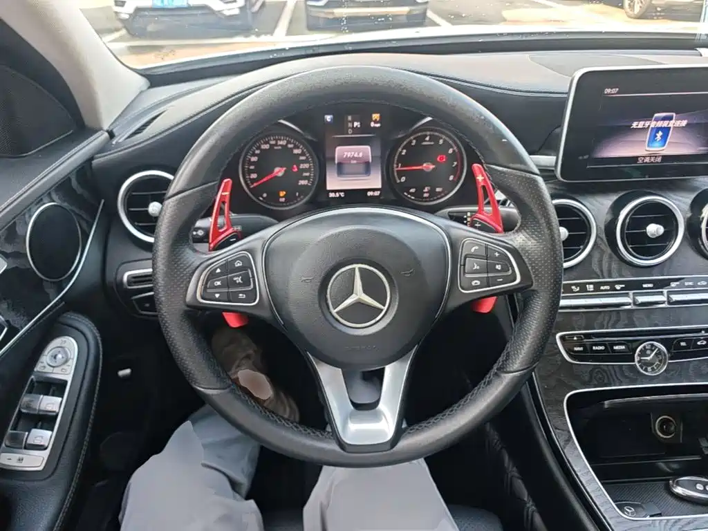 Mercedes-Benz C-Class — фото 11
