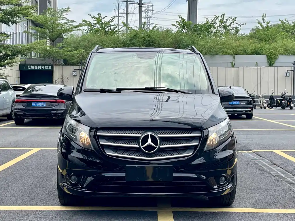 Mercedes-Benz Vito — фото 2