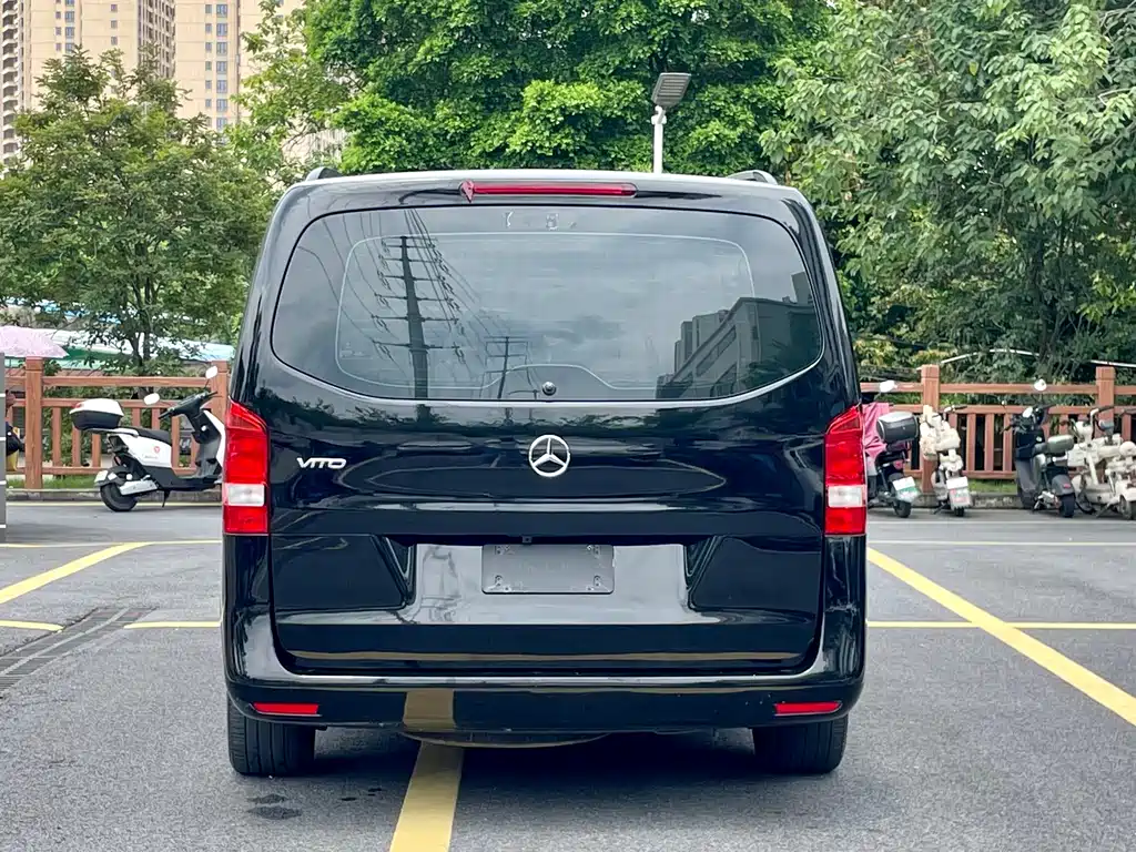 Mercedes-Benz Vito — фото 7