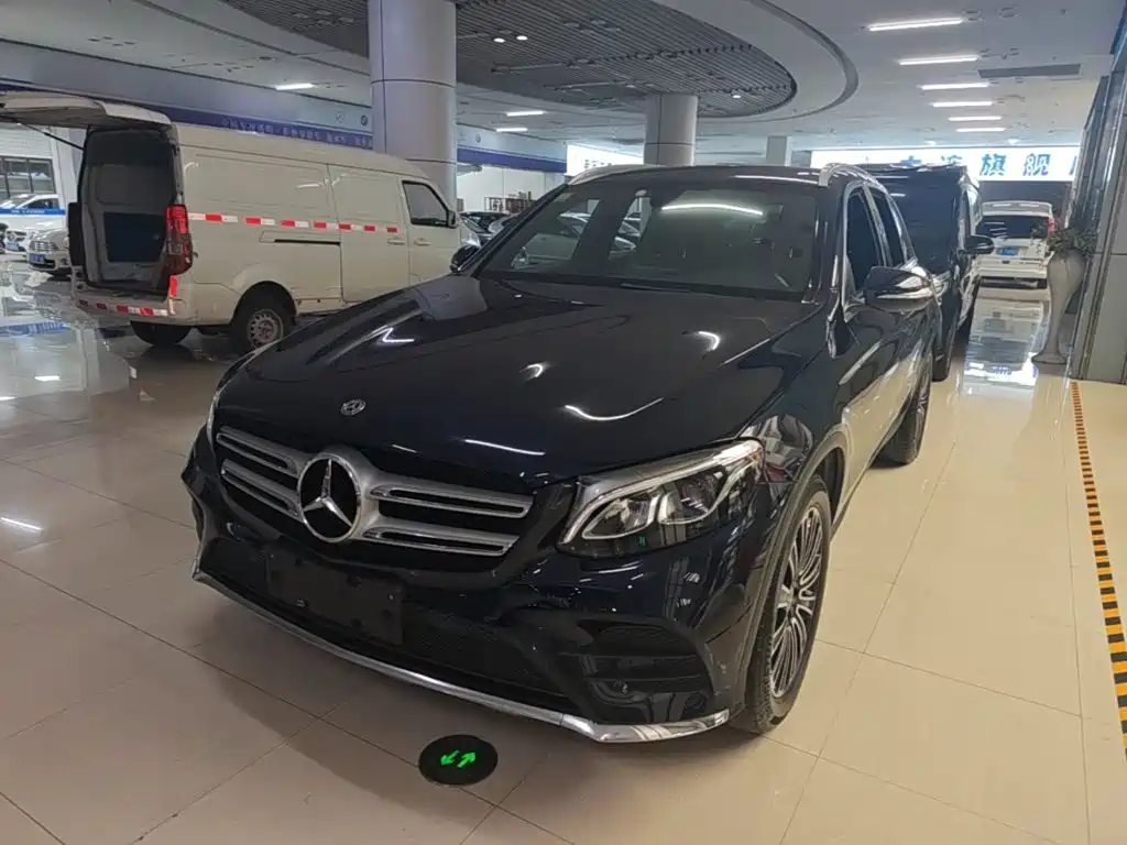 Mercedes-Benz GLC — фото 2