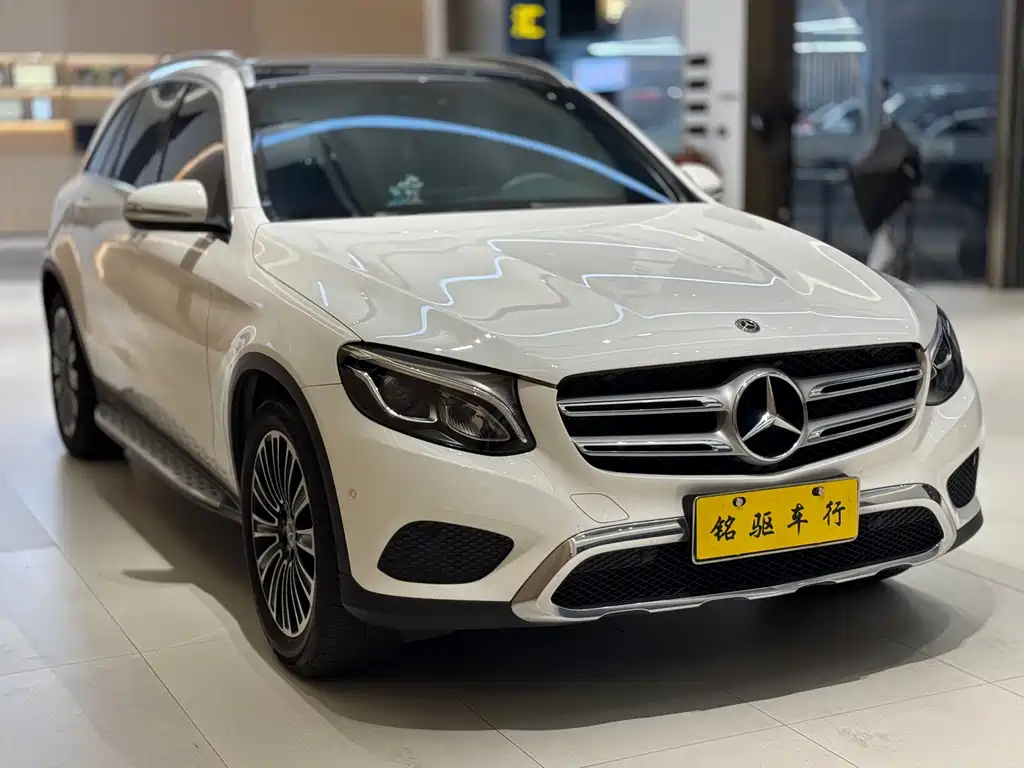 Mercedes-Benz GLC — фото 6