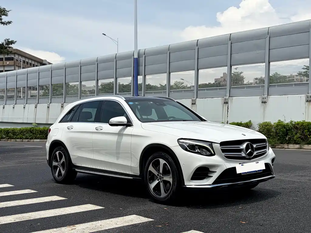Mercedes-Benz GLC — фото 3