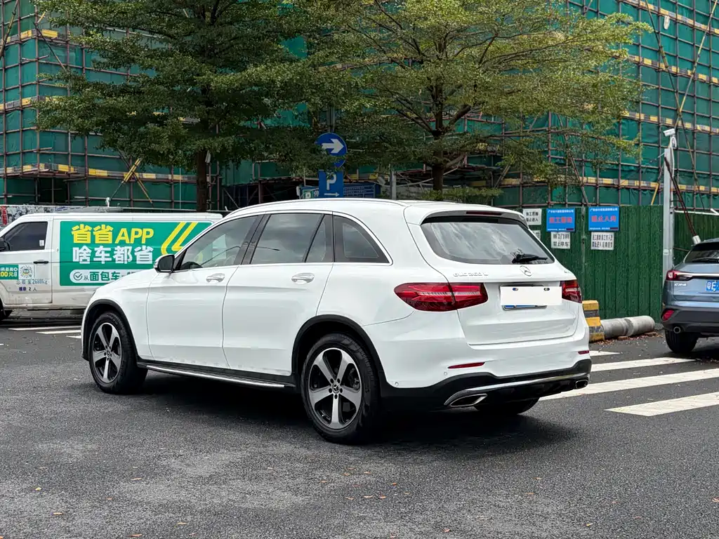 Mercedes-Benz GLC — фото 9