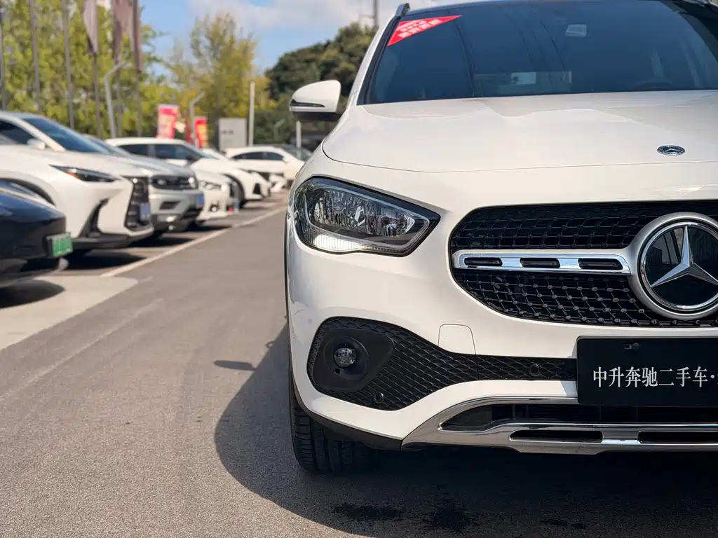 Mercedes-Benz GLA — фото 4