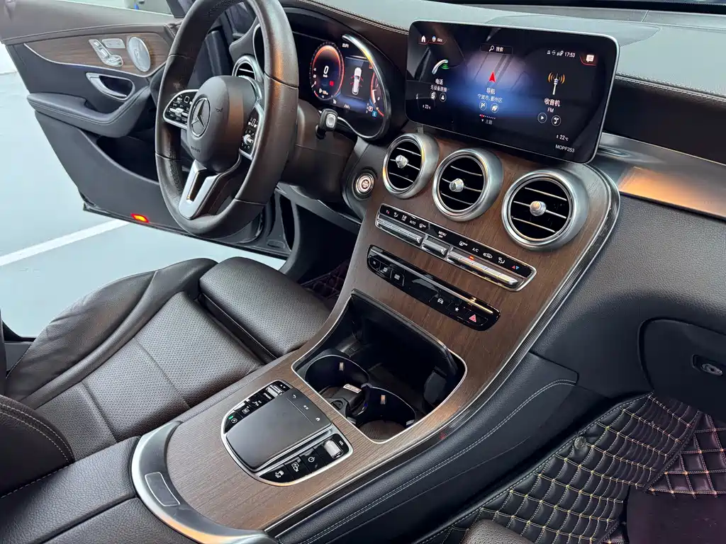Mercedes-Benz GLC — фото 13