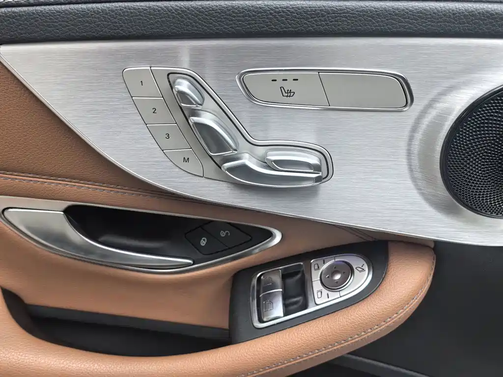 Mercedes-Benz C-Class (Import) — фото 8
