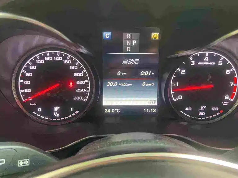 Mercedes-Benz GLC AMG — фото 11